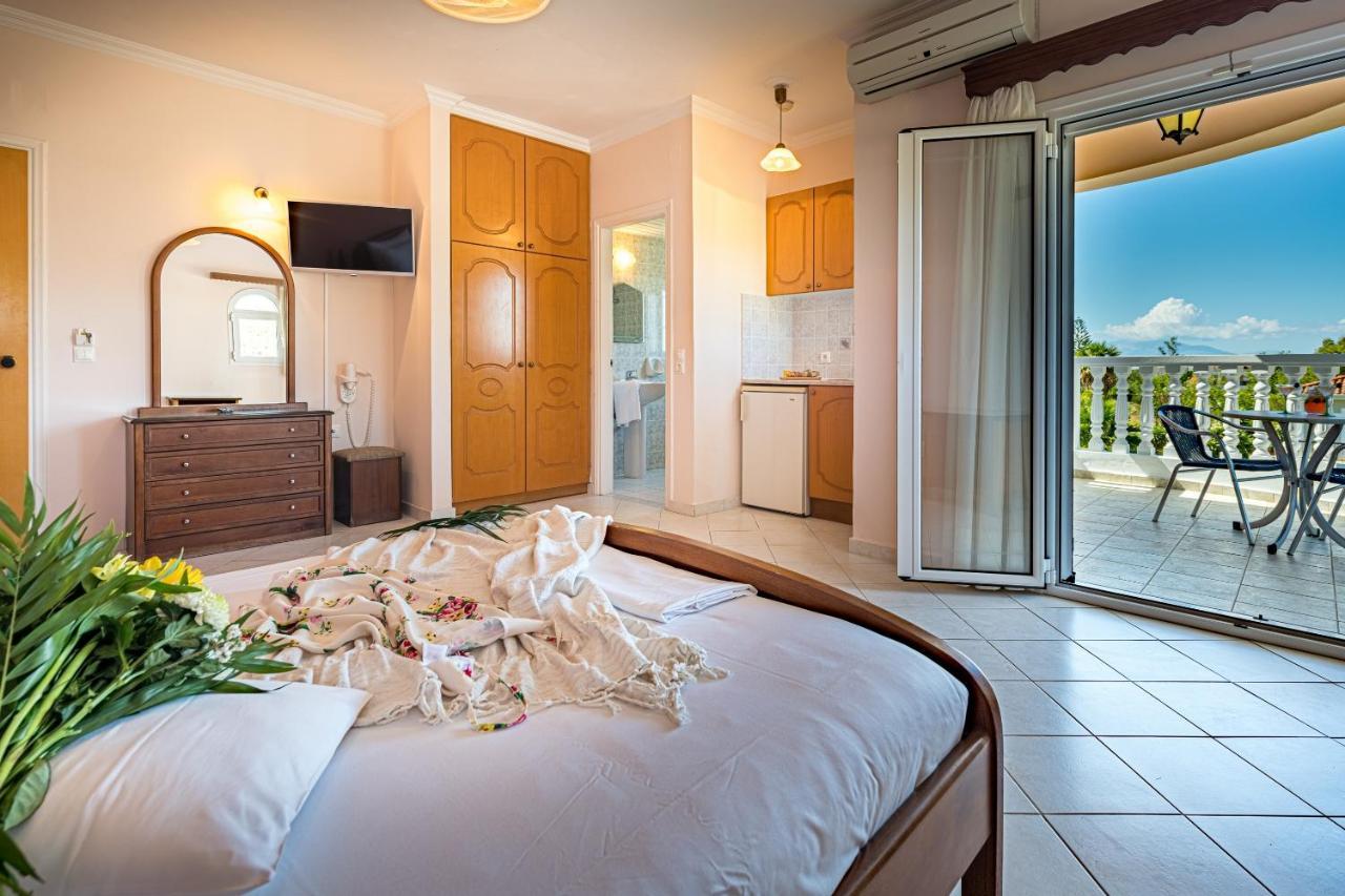 Dinos Hotel Tsilivi  Buitenkant foto