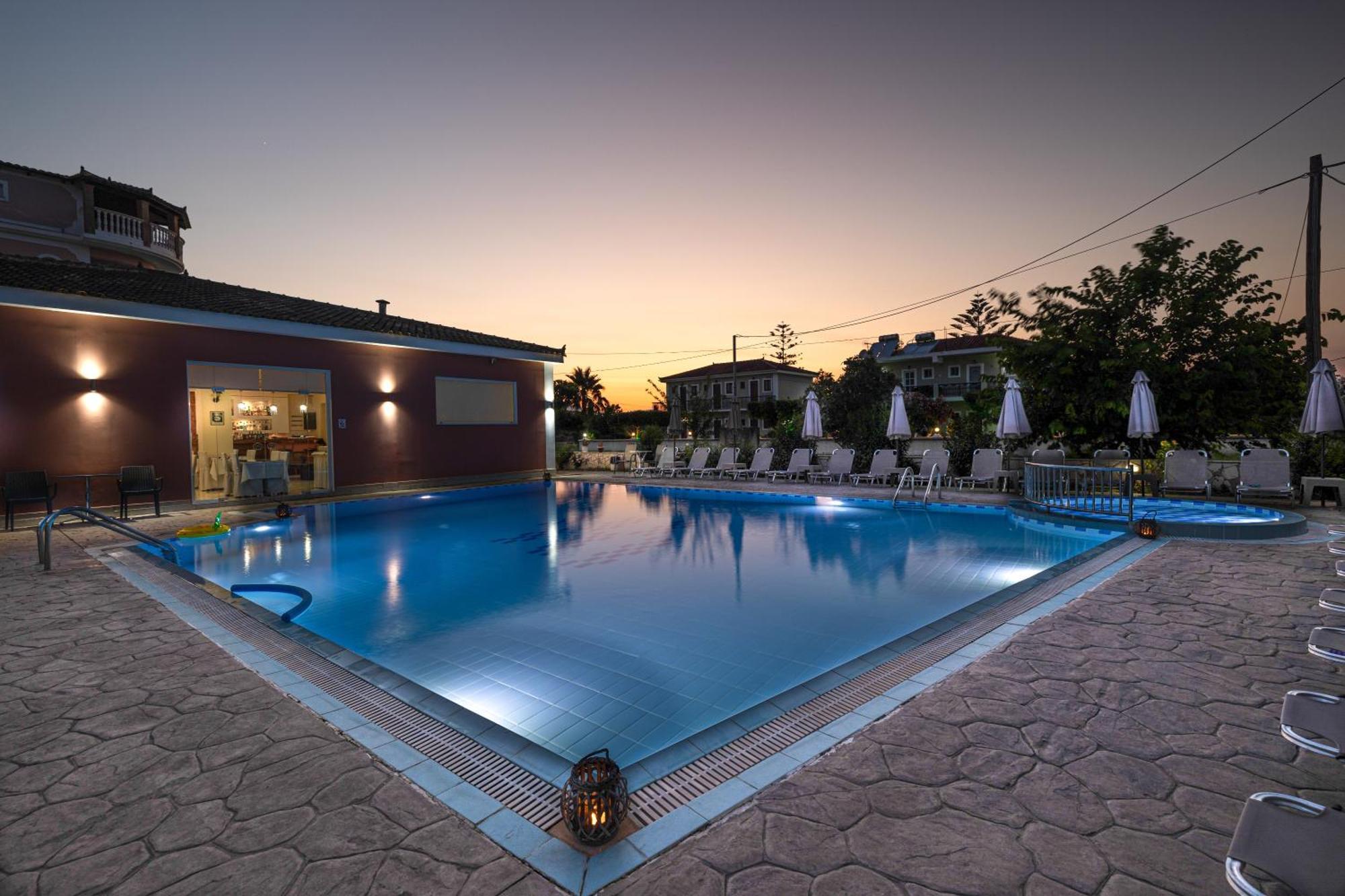 Dinos Hotel Tsilivi  Buitenkant foto